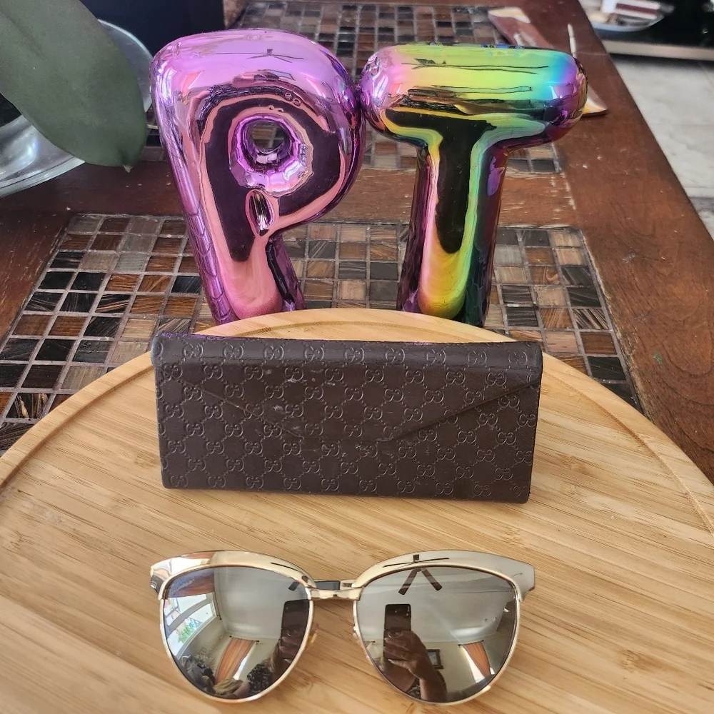 Gucci sunglasses with case